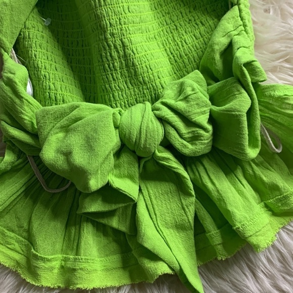 Free people Y2K neon now green Rouched open tie back  Ruffle hem crop top - Picture 4 of 8